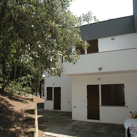 Modern 2 Bedroom Flat Near Rosolina Mare Beach Exterior foto